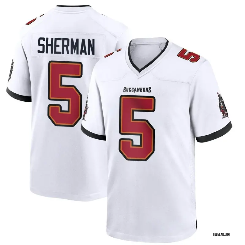 white buccaneers jersey